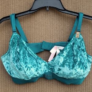 Women's Velour Pink Bra